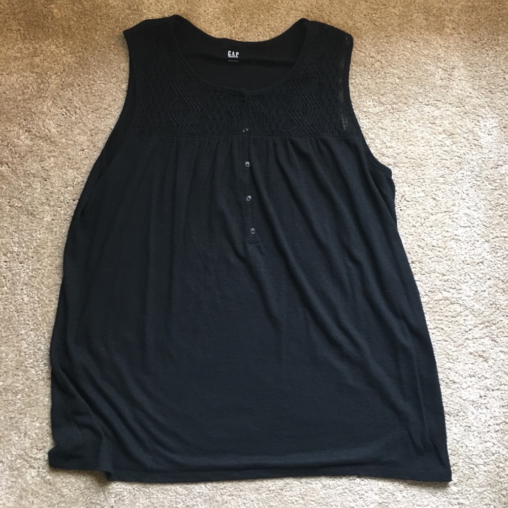 Gap maternity tank